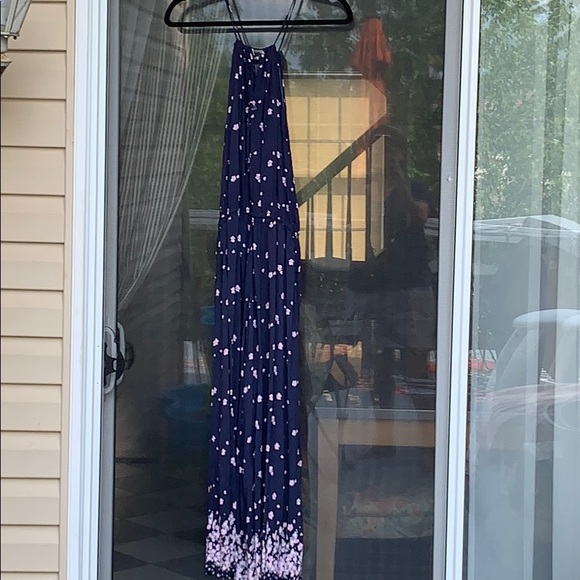 Navy w/ Pink Petals 🌸 Jumper - Picture 1 of 7